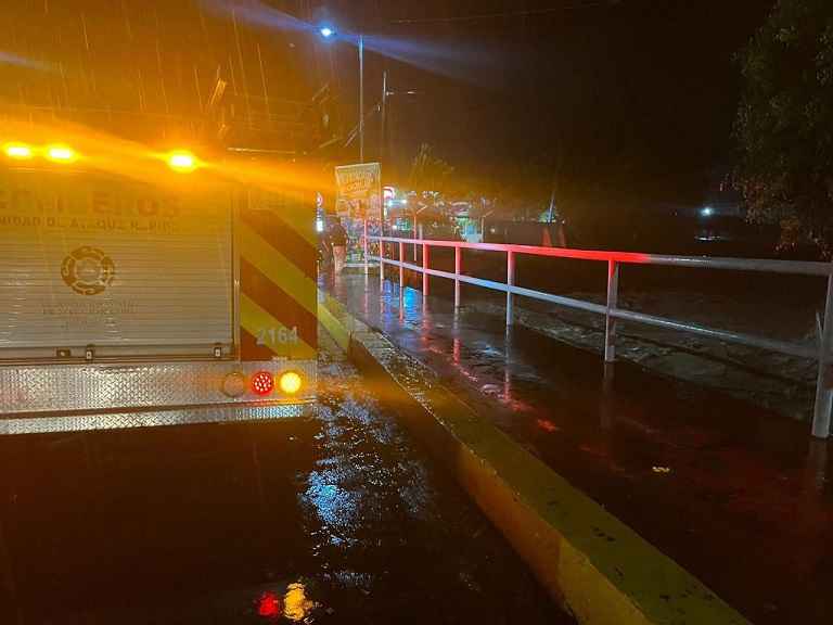 Mantiene Gobierno de Michoacán operativo de vigilancia ante desfogue controlado de la presa de Cointzio Mantiene Gobierno de Michoacán operativo de vigilancia ante desfogue controlado de la presa de Cointzio