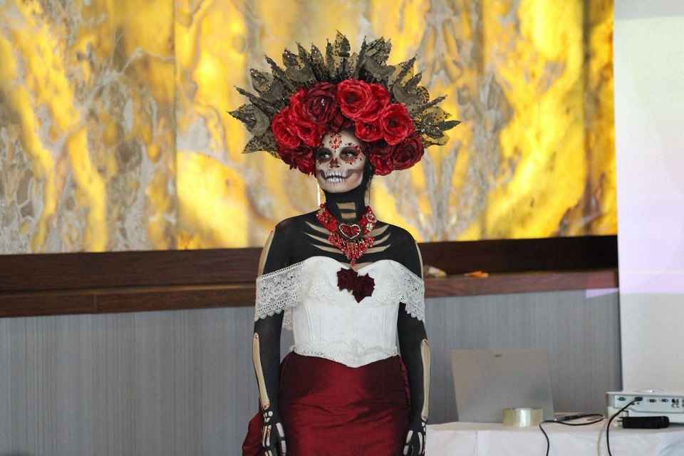 Gobierno de Morelia impulsa cultura y economía local con el Curso Taller de Maquillaje de Catrinas Gobierno de Morelia impulsa cultura y economía local con el Curso Taller de Maquillaje de Catrinas