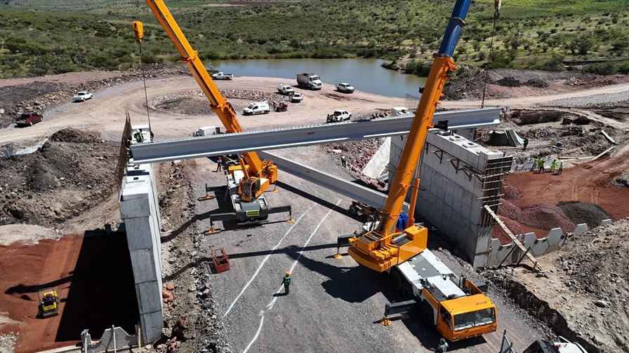 Inicia montaje de trabes en segmento 5 del segundo anillo periférico Inicia montaje de trabes en segmento 5 del segundo anillo periférico