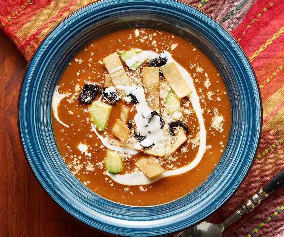 Va Michoacán por ser parte de la guía turística Michelin Va Michoacán por ser parte de la guía turística Michelin