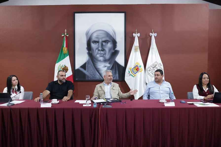 Asegurada renovación del transporte público de Uruapan: gobierno estatal Asegurada renovación del transporte público de Uruapan: gobierno estatal