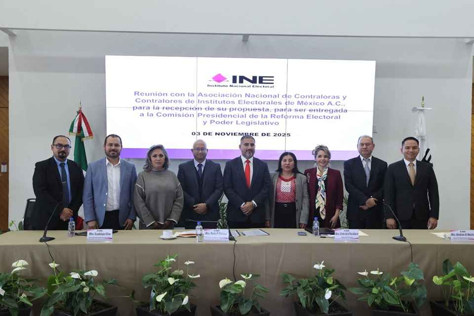 Recibe INE propuesta para la reforma electoral de la Asociación Nacional de Contraloras y Contralores de Institutos Electorales de México Recibe INE propuesta para la reforma electoral de la Asociación Nacional de Contraloras y Contralores de Institutos Electorales de México