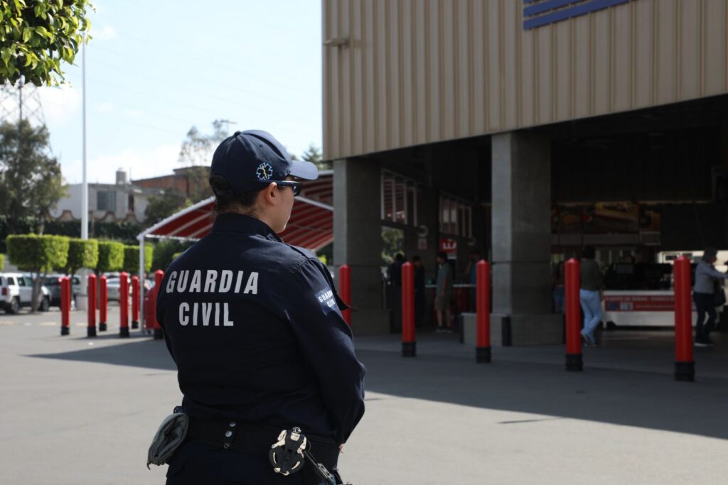 Listo dispositivo de vigilancia para disfrutar de un Buen Fin seguro Listo dispositivo de vigilancia para disfrutar de un Buen Fin seguro