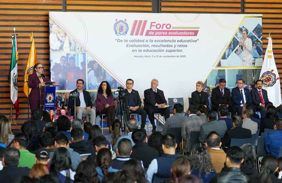 UMSNH vive una consolidación histórica en su calidad educativa; Yarabí Ávila inaugura III Foro de Pares Evaluadores UMSNH vive una consolidación histórica en su calidad educativa; Yarabí Ávila inaugura III Foro de Pares Evaluadores