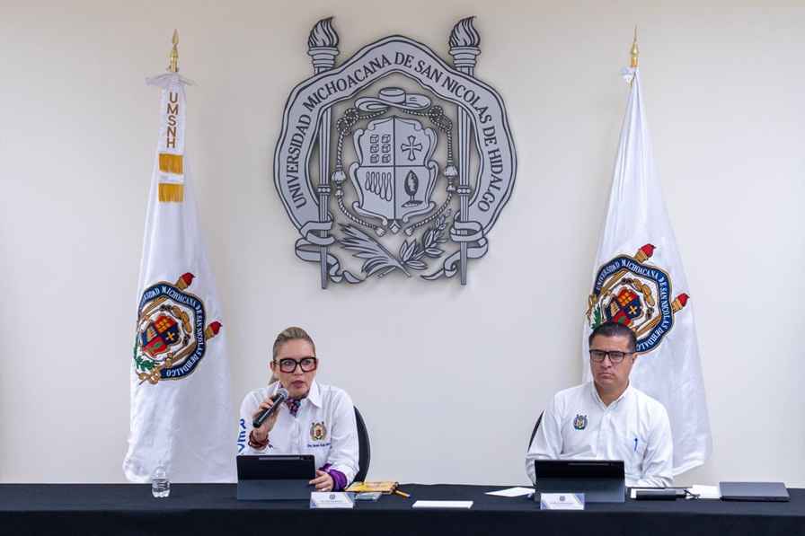 Yarabí Ávila convoca al equipo de trabajo de la UMSNH a formar un frente contra la violencia de género Yarabí Ávila convoca al equipo de trabajo de la UMSNH a formar un frente contra la violencia de género