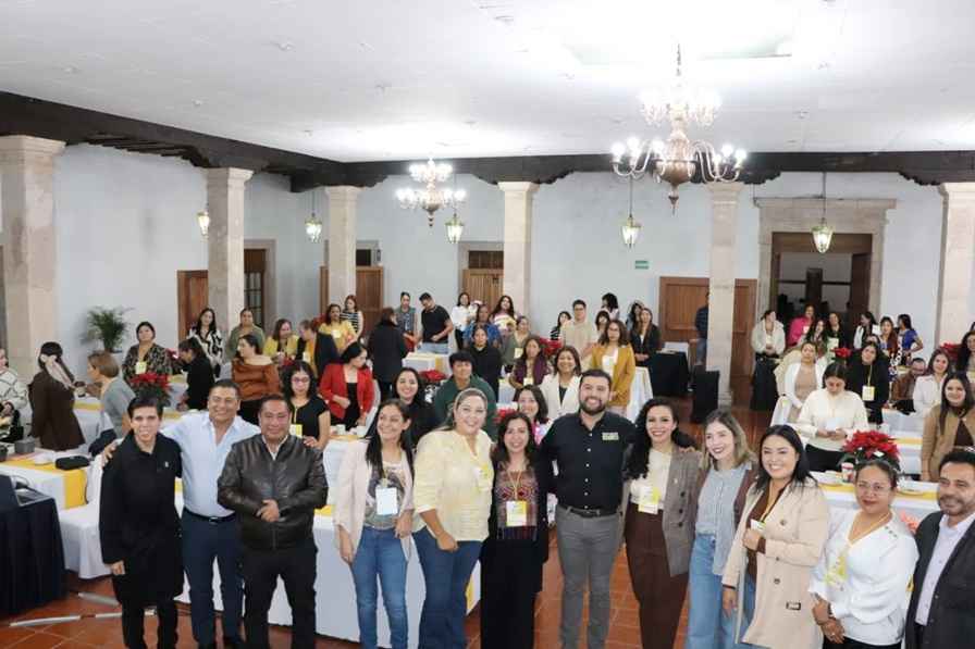 PRD Michoacán impulsa el liderazgo femenino con el taller “Tu voz, tu poder” PRD Michoacán impulsa el liderazgo femenino con el taller “Tu voz, tu poder”