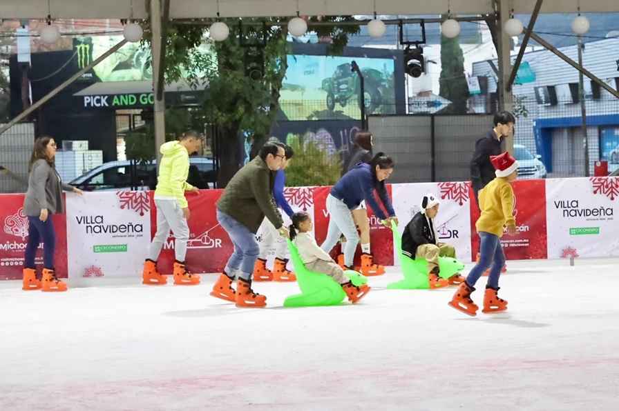 Este sábado arranca la Villa Navideña con pista de hielo y espectáculo de patinaje Este sábado arranca la Villa Navideña con pista de hielo y espectáculo de patinaje