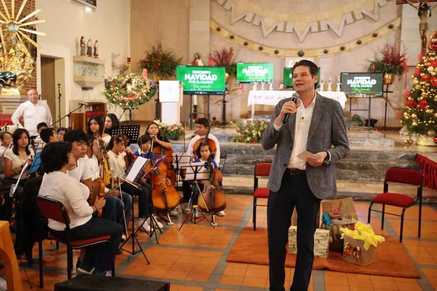Deleitan Coros y Orquestas Infantiles de Morelia con repertorio navideño Deleitan Coros y Orquestas Infantiles de Morelia con repertorio navideño