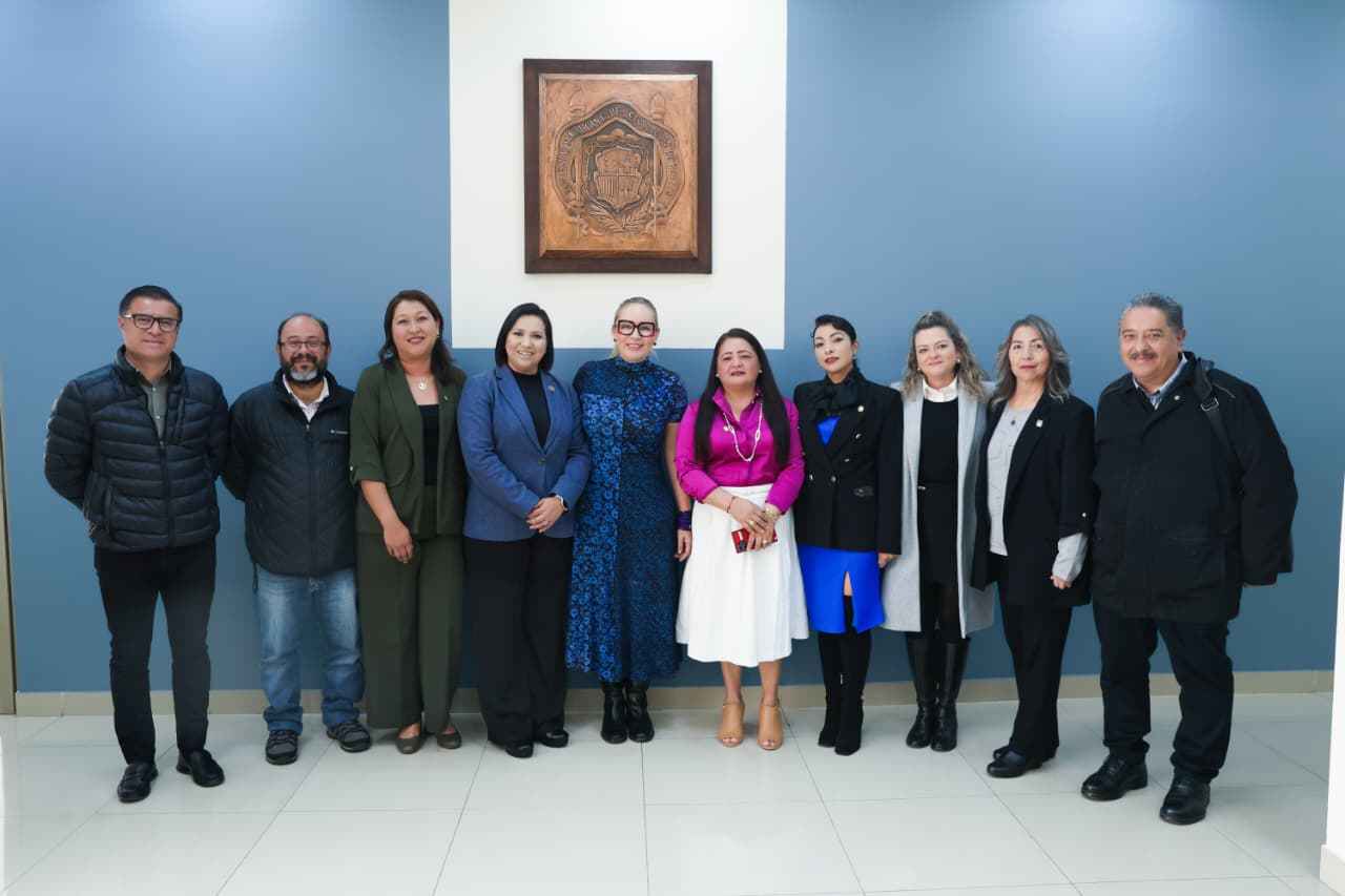 Yarabí Ávila, directoras y directores establecen ruta de trabajo para reforzar el Bachillerato Nicolaita Yarabí Ávila, directoras y directores establecen ruta de trabajo para reforzar el Bachillerato Nicolaita