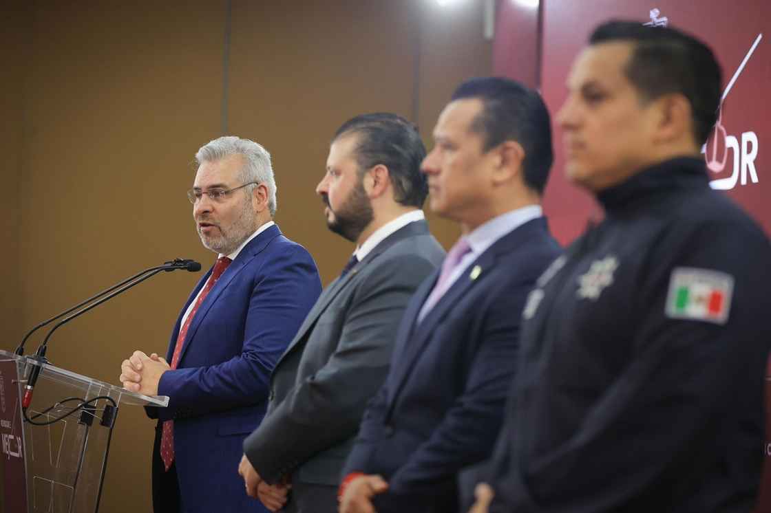 Investigan a más involucrados en el homicidio de la familia de intérpretes Investigan a más involucrados en el homicidio de la familia de intérpretes