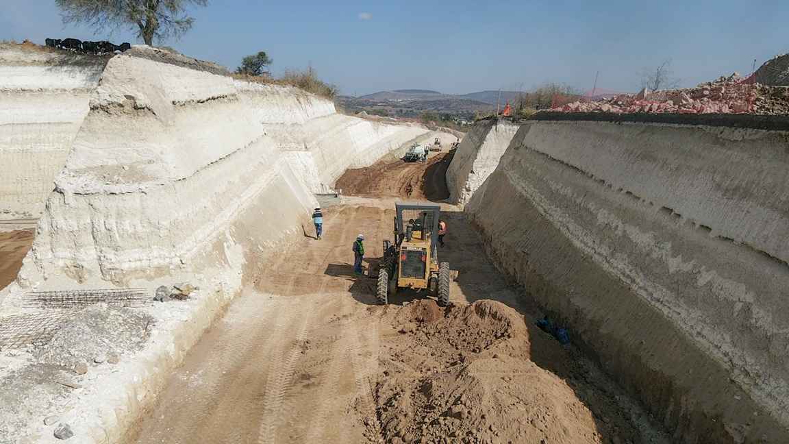 Ampliación de la Autopista Siglo XXI incluirá cobertura total de telefonía móvil Ampliación de la Autopista Siglo XXI incluirá cobertura total de telefonía móvil