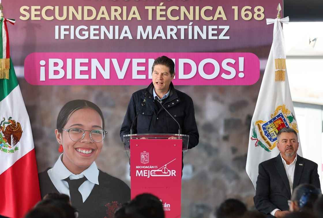 Gobierno de Alfonso Martínez fortalece la educación en Morelia Gobierno de Alfonso Martínez fortalece la educación en Morelia
