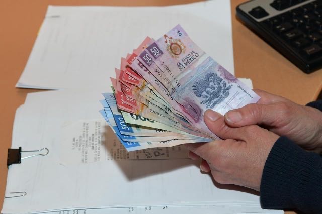 Aumento al salario mínimo entra en vigor este 1 de enero Aumento al salario mínimo entra en vigor este 1 de enero