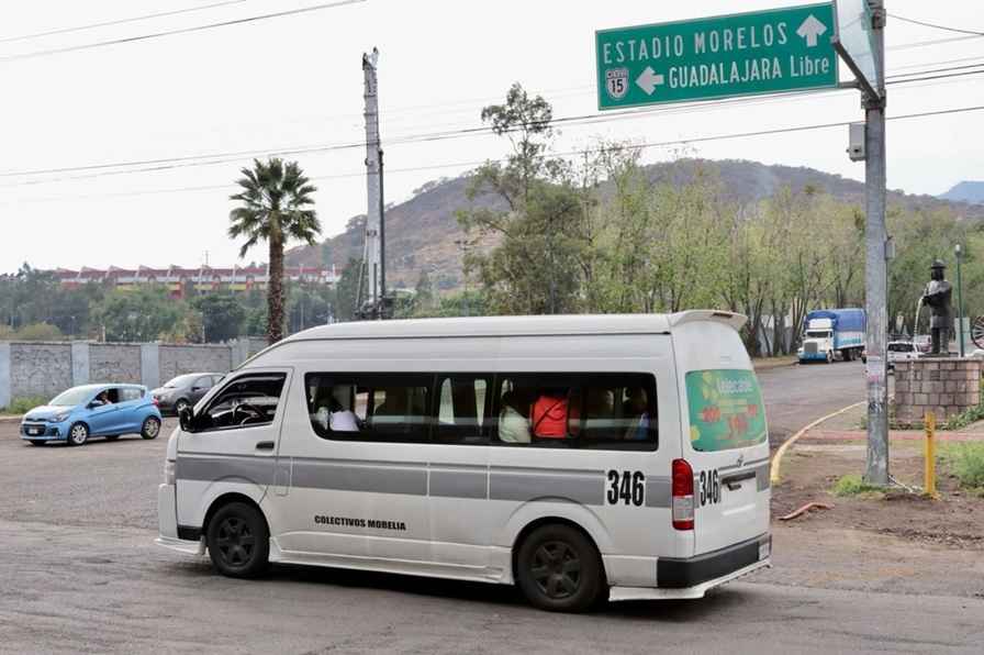 Servicio de transporte público se reanuda de manera gradual en Michoacán Servicio de transporte público se reanuda de manera gradual en Michoacán