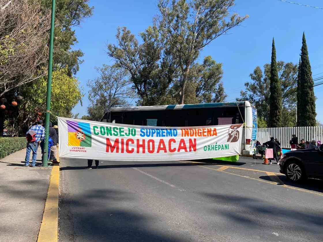 Comunidades del oriente de Michoacán se manifiestan en la CFE en busca de frenar el incremento de enfermedades renales Comunidades del oriente de Michoacán se manifiestan en la CFE en busca de frenar el incremento de enfermedades renales