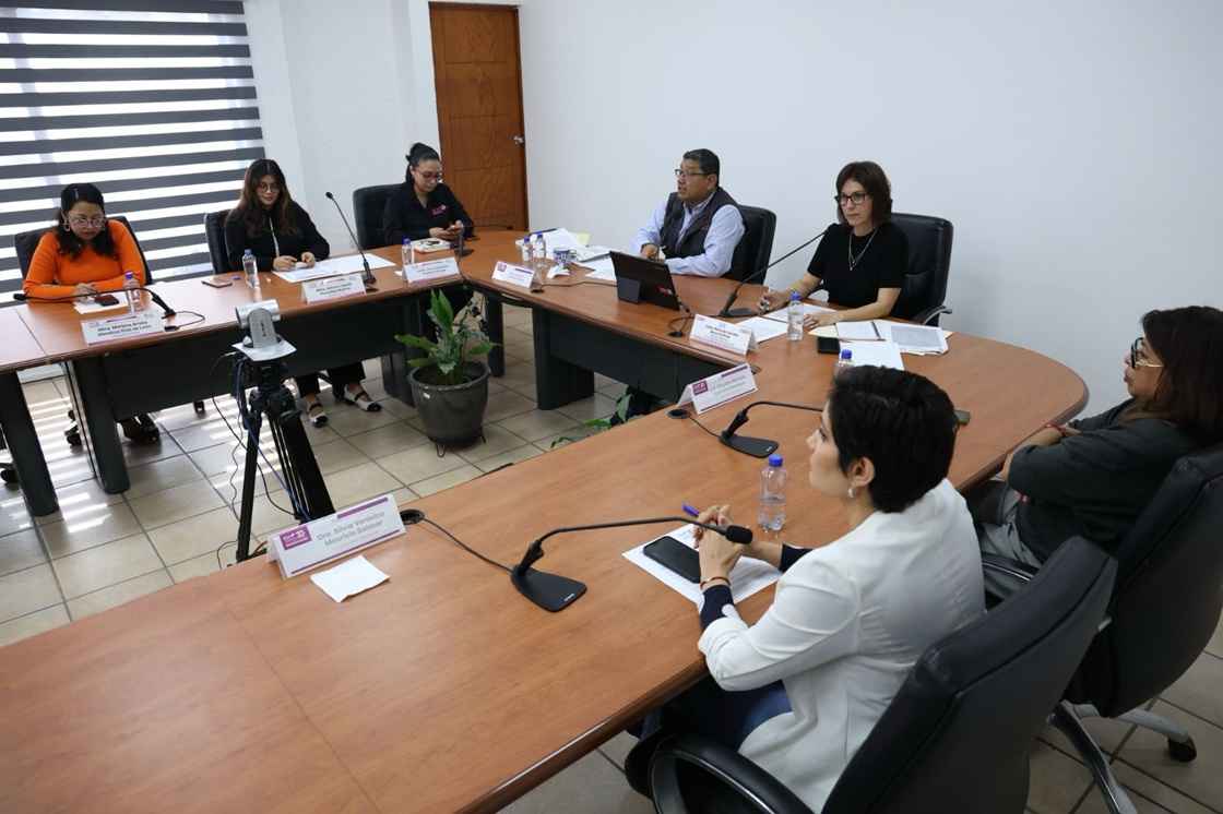 Fortalece el IEM su estructura profesional con la incorporación de plaza del SPEN Fortalece el IEM su estructura profesional con la incorporación de plaza del SPEN