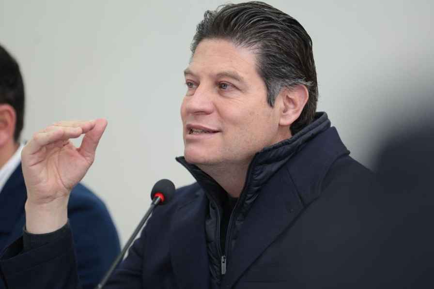 Con la Corte Municipal, el Gobierno de Morelia combate la corrupción: Alfonso Martínez” Con la Corte Municipal, el Gobierno de Morelia combate la corrupción: Alfonso Martínez”