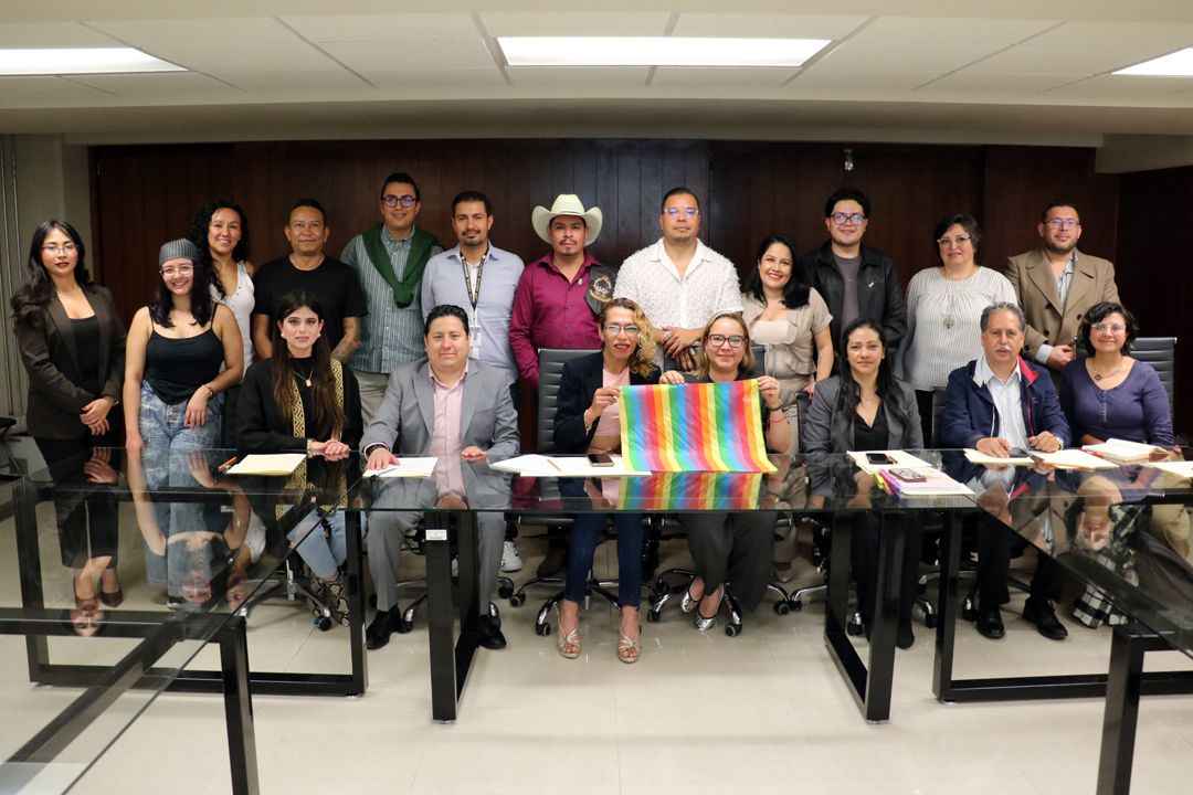 Nuevo Poder Judicial de Michoacán fortalece agenda de inclusión con colectivos LGBTTTIQ+ para garantizar acceso a la justicia sin discriminación Nuevo Poder Judicial de Michoacán fortalece agenda de inclusión con colectivos LGBTTTIQ+ para garantizar acceso a la justicia sin discriminación