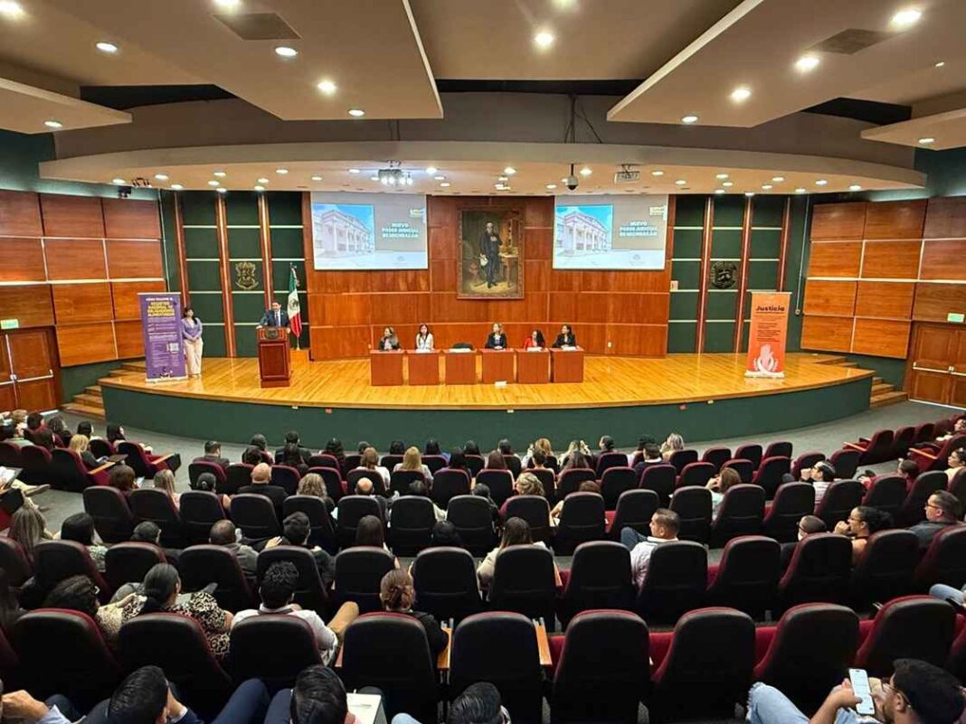 Nuevo Poder Judicial de Michoacán reflexiona sobre la justicia con enfoque de género Nuevo Poder Judicial de Michoacán reflexiona sobre la justicia con enfoque de género