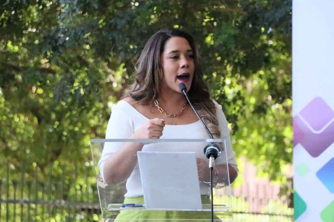Avanza en Michoacán construcción de una ley más cercana en materia de salud y derechos humanos: Xóchitl Ruiz Avanza en Michoacán construcción de una ley más cercana en materia de salud y derechos humanos: Xóchitl Ruiz