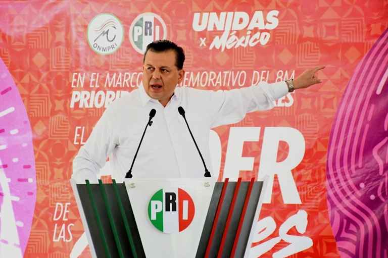 Estudiantes de Contepec, en su mayoría mujeres, son víctimas de un gobierno indolente: Memo Valencia Estudiantes de Contepec, en su mayoría mujeres, son víctimas de un gobierno indolente: Memo Valencia