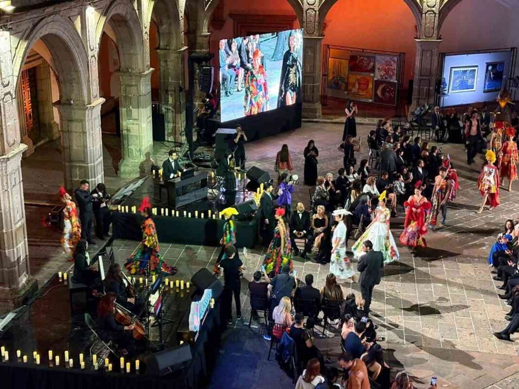 Gran cierre de la 6ª Edición del Festival Internacional de Moda, Arte y Cultura Gran cierre de la 6ª Edición del Festival Internacional de Moda, Arte y Cultura