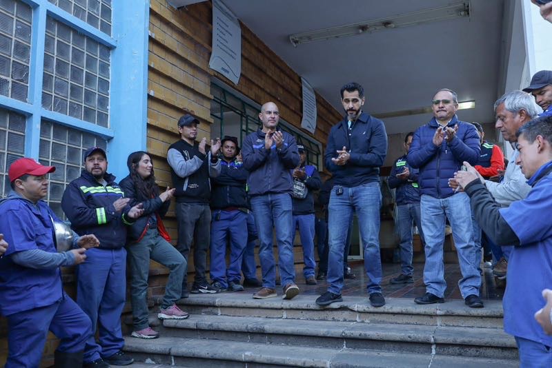Adolfo Torres encabeza arranque de trabajos en el canal de Cointzio para fortalecer servicio Adolfo Torres encabeza arranque de trabajos en el canal de Cointzio para fortalecer servicio