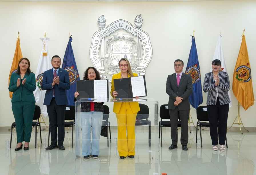 Inédito Pacto Nicolaita por la Paz sellan Escuelas Incorporadas de la UMSNH Inédito Pacto Nicolaita por la Paz sellan Escuelas Incorporadas de la UMSNH