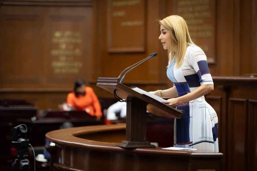 Sandra Olimpia presenta iniciativa para reconocer al deporte como herramienta para prevenir la violencia y delincuencia Sandra Olimpia presenta iniciativa para reconocer al deporte como herramienta para prevenir la violencia y delincuencia