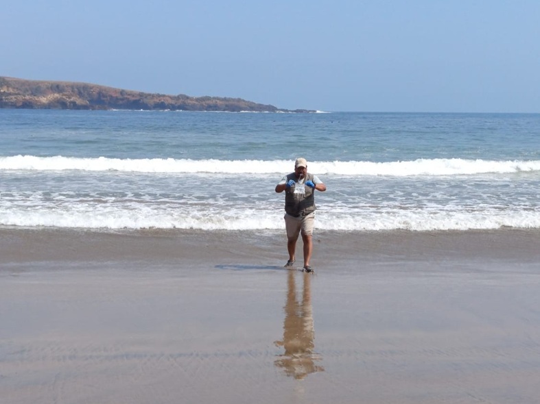 Playas michoacanas se alistan para unas vacaciones seguras; SSM inicia muestreo sanitario Playas michoacanas se alistan para unas vacaciones seguras; SSM inicia muestreo sanitario