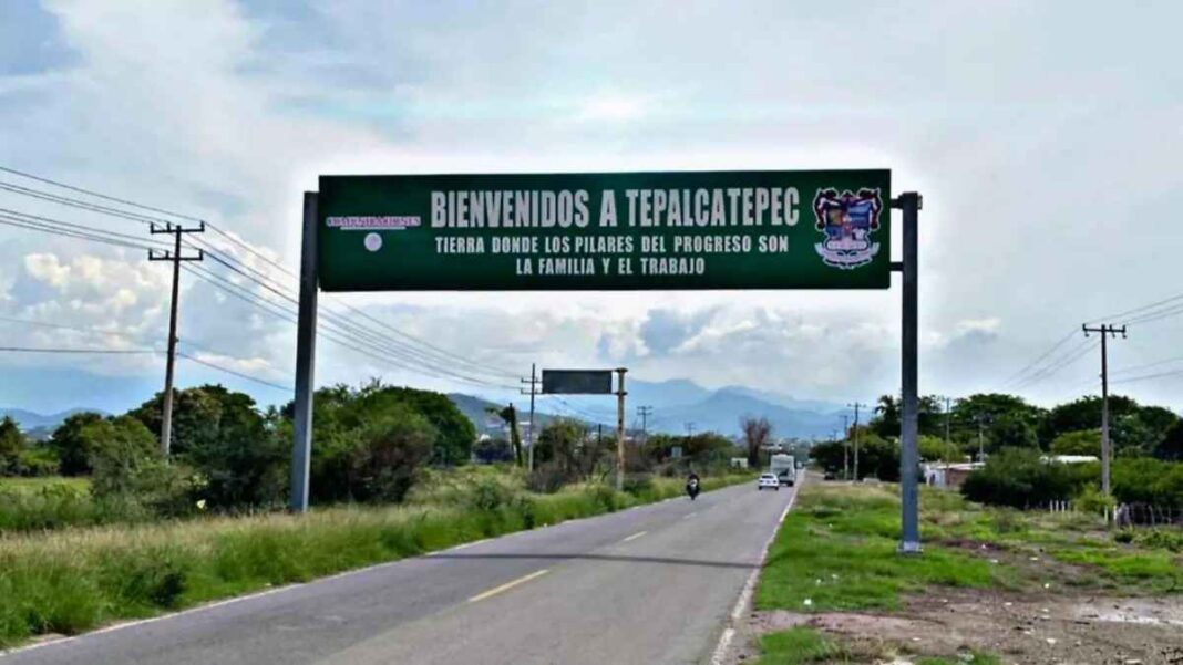 Gobiernos de Michoacán y Jalisco piden a alcaldesa de Tepalcatepec acatar disposiciones en materia de seguridad Gobiernos de Michoacán y Jalisco piden a alcaldesa de Tepalcatepec acatar disposiciones en materia de seguridad
