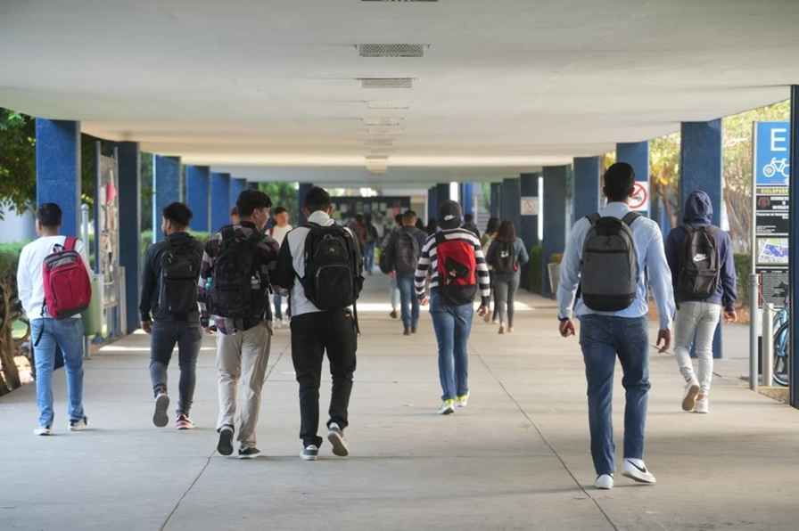 UMSNH refuerza acompañamiento integral al estudiantado; se aprobó el reglamento del programa institucional de tutorías UMSNH refuerza acompañamiento integral al estudiantado; se aprobó el reglamento del programa institucional de tutorías