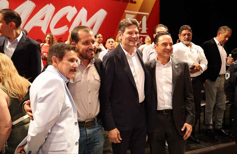 Somos testigos del cambio en su Gobierno: SEMACM a Alfonso Martínez Somos testigos del cambio en su Gobierno: SEMACM a Alfonso Martínez