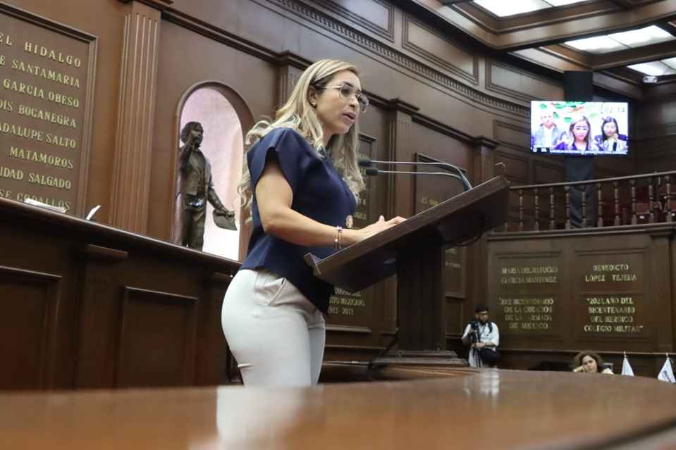Propone Grecia Aguilar frenar aumento a peajes por impacto directo a la economía familiar Propone Grecia Aguilar frenar aumento a peajes por impacto directo a la economía familiar