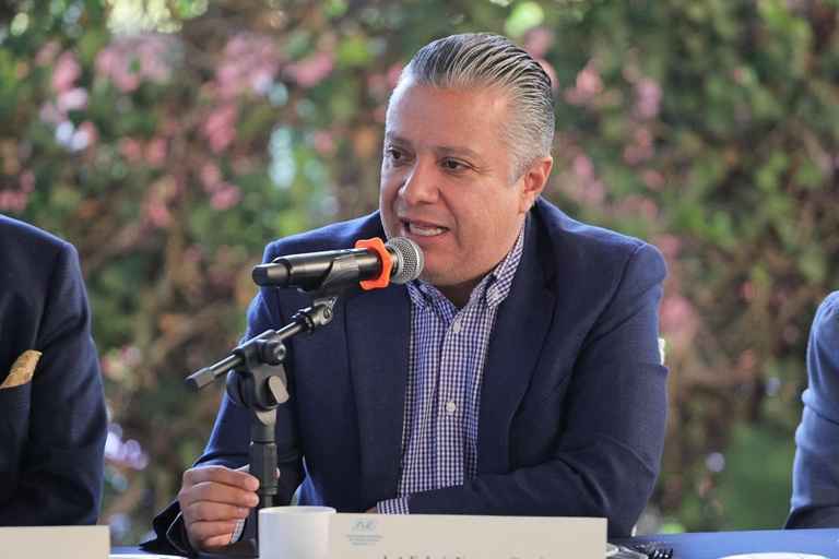 UMSNH cuenta con presupuesto histórico por parte del Gobierno de Michoacán: Luis Navarro UMSNH cuenta con presupuesto histórico por parte del Gobierno de Michoacán: Luis Navarro