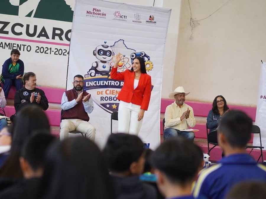 Asiste Adriana Campos al Encuentro Regional de Ciencia y Robótica en Pátzcuaro Asiste Adriana Campos al Encuentro Regional de Ciencia y Robótica en Pátzcuaro