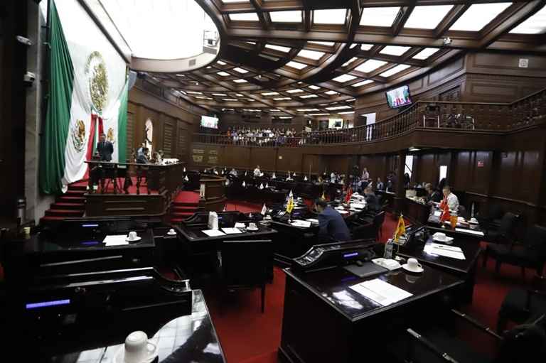 Glosó 76 Legislatura rubro de trabajo y previsión social del 4° Informe de Gobierno Estatal Glosó 76 Legislatura rubro de trabajo y previsión social del 4° Informe de Gobierno Estatal