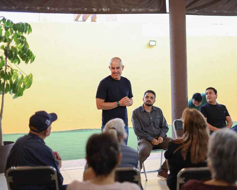 Con diálogo directo, Adolfo Torres da claridad sobre el servicio a habitantes del Fraccionamiento Hacienda del Monte Con diálogo directo, Adolfo Torres da claridad sobre el servicio a habitantes del Fraccionamiento Hacienda del Monte