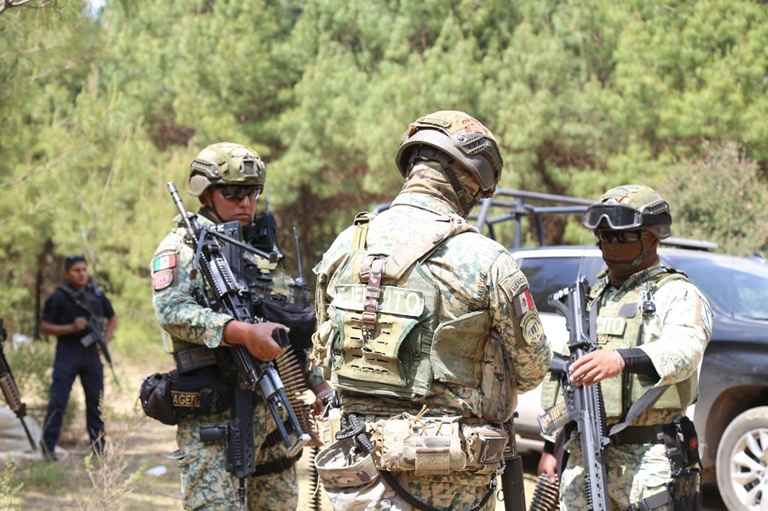 Agreden a elementos de la FGE y SSPC durante acción operativa en Zinapécuaro Agreden a elementos de la FGE y SSPC durante acción operativa en Zinapécuaro