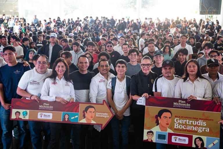 Yarabí Ávila reconoce apoyo de la presidenta Claudia Sheinbaum a jóvenes nicolaitas con beca Gertrudis Bocanegra Yarabí Ávila reconoce apoyo de la presidenta Claudia Sheinbaum a jóvenes nicolaitas con beca Gertrudis Bocanegra