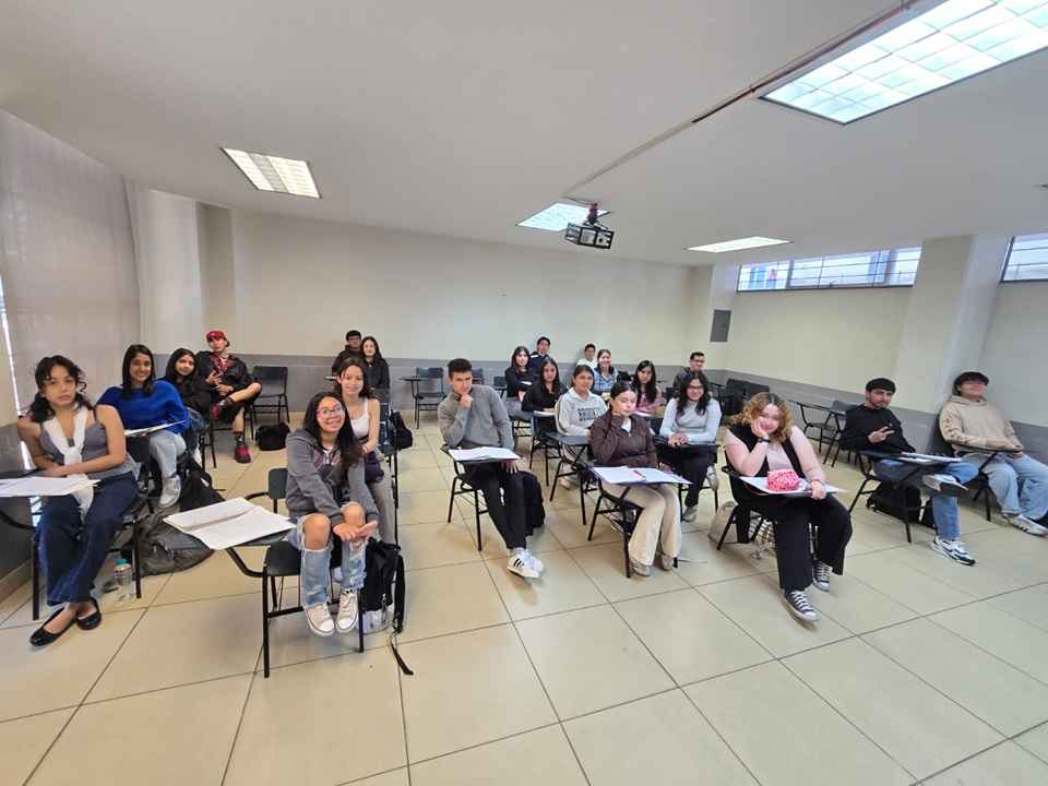 Con las pilas recargadas regresan nicolaitas a clases para concluir semestre Con las pilas recargadas regresan nicolaitas a clases para concluir semestre