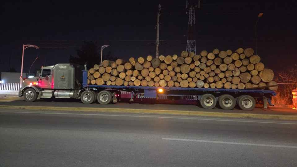 Detienen a un hombre por transporte ilegal de madera en Morelia Detienen a un hombre por transporte ilegal de madera en Morelia