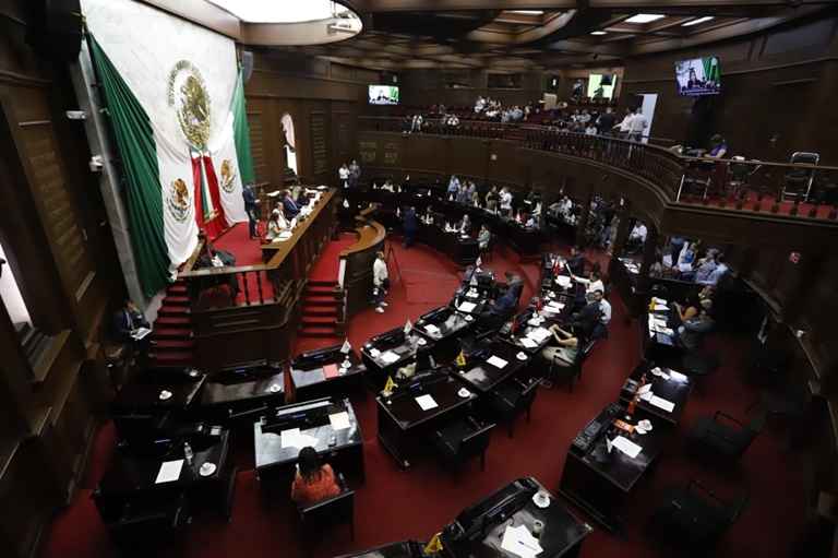 Glosa del rubro de desarrollo urbano en 4° Informe de Gobierno, avalada por la 76 Legislatura Glosa del rubro de desarrollo urbano en 4° Informe de Gobierno, avalada por la 76 Legislatura