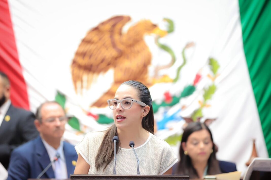 Giulianna Bugarini propone reforma para instaurar Audiencias Ciudadanas en ayuntamientos Giulianna Bugarini propone reforma para instaurar Audiencias Ciudadanas en ayuntamientos