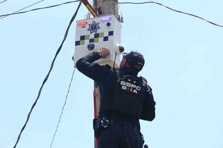 Refuerza Policía Morelia vigilancia en comunidades rurales, con instalación de cámaras enlazadas al C4 SIIA Refuerza Policía Morelia vigilancia en comunidades rurales, con instalación de cámaras enlazadas al C4 SIIA