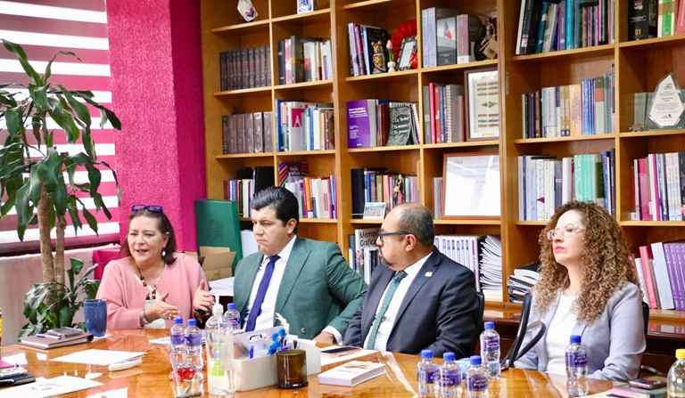 Autoridades del INE y partidos políticos se reúnen para aclarar temas administrativos Autoridades del INE y partidos políticos se reúnen para aclarar temas administrativos