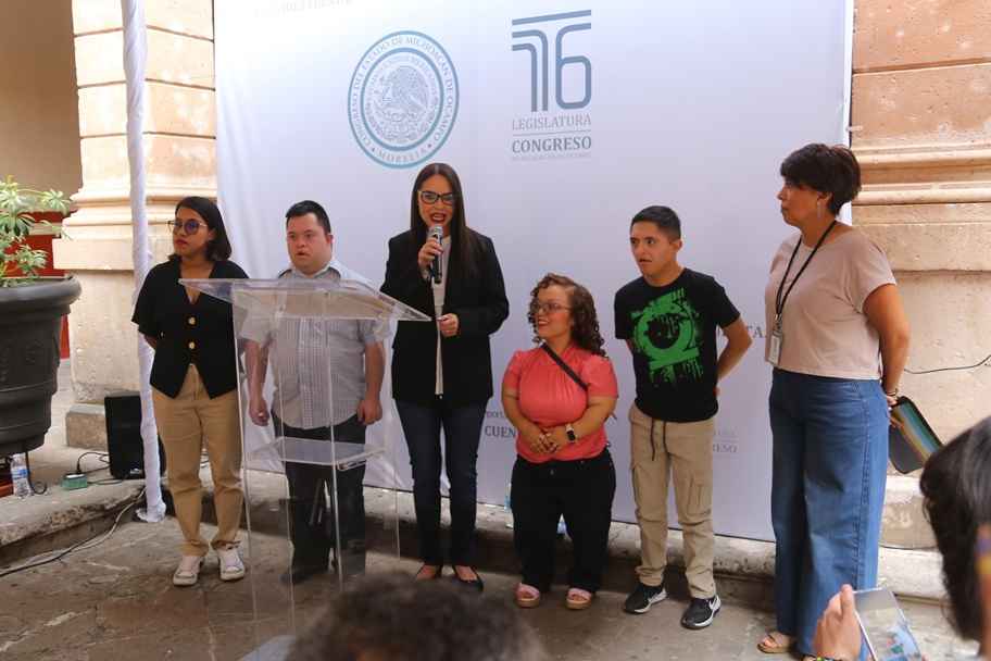 Vamos a institucionalizar el Parlamento con Perspectiva de Discapacidad: Nalleli Pedraza Vamos a institucionalizar el Parlamento con Perspectiva de Discapacidad: Nalleli Pedraza