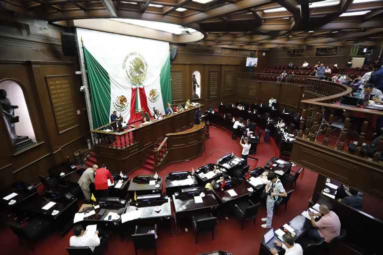 Exhorta 76 Legislatura a la rectora de la UMSNH atender a la brevedad problemática de huelga Exhorta 76 Legislatura a la rectora de la UMSNH atender a la brevedad problemática de huelga