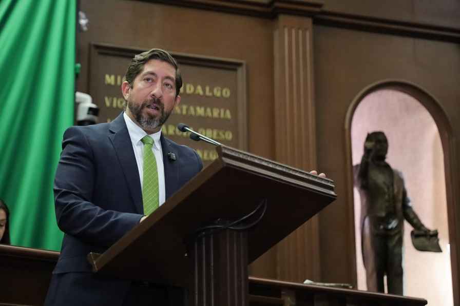 Propone Abraham Espinoza Villa licencia de conducir digital y gratuita en Michoacán Propone Abraham Espinoza Villa licencia de conducir digital y gratuita en Michoacán