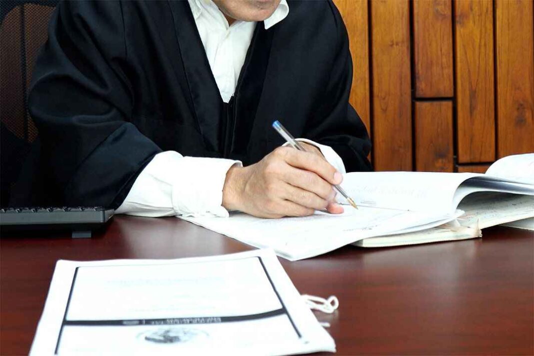 Magistrado penal de Morelia, modifica de 20 a 30 años de prisión condena por feminicidio en Morelia Magistrado penal de Morelia, modifica de 20 a 30 años de prisión condena por feminicidio en Morelia